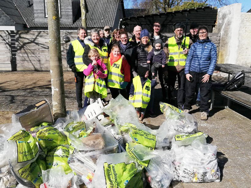 1000 skodder, 200 dåser og 100 kg blandet affald